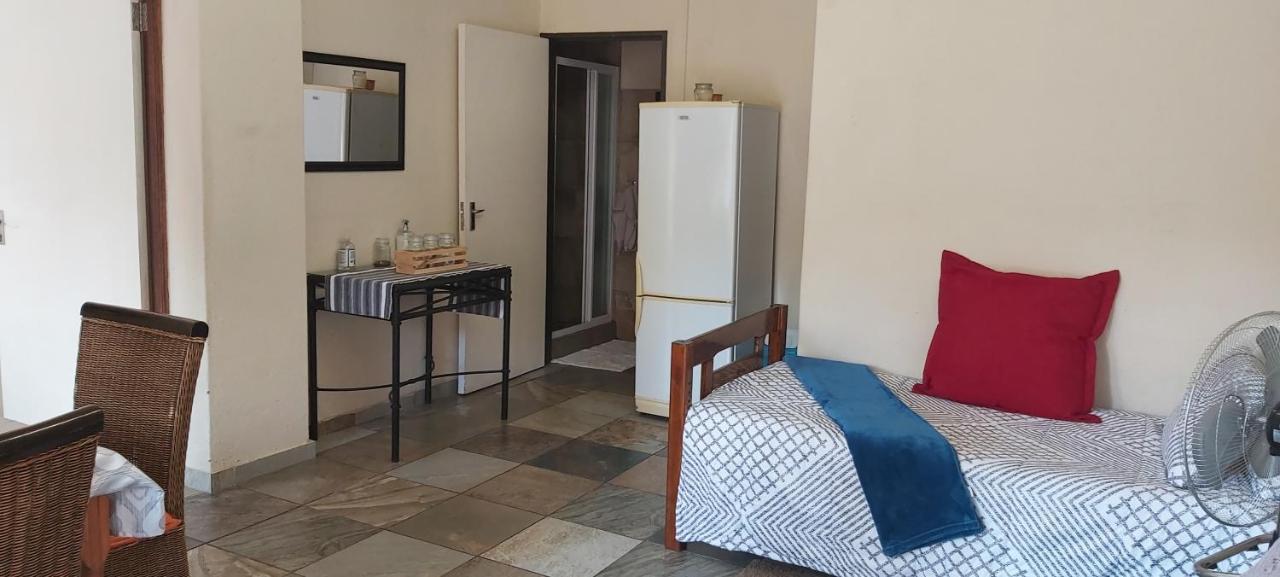 13 @ Rhinoroad Nelspruit Apartment Mbombela ภายนอก รูปภาพ