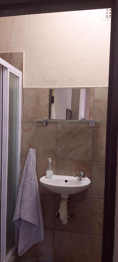 13 @ Rhinoroad Nelspruit Apartment Mbombela ภายนอก รูปภาพ