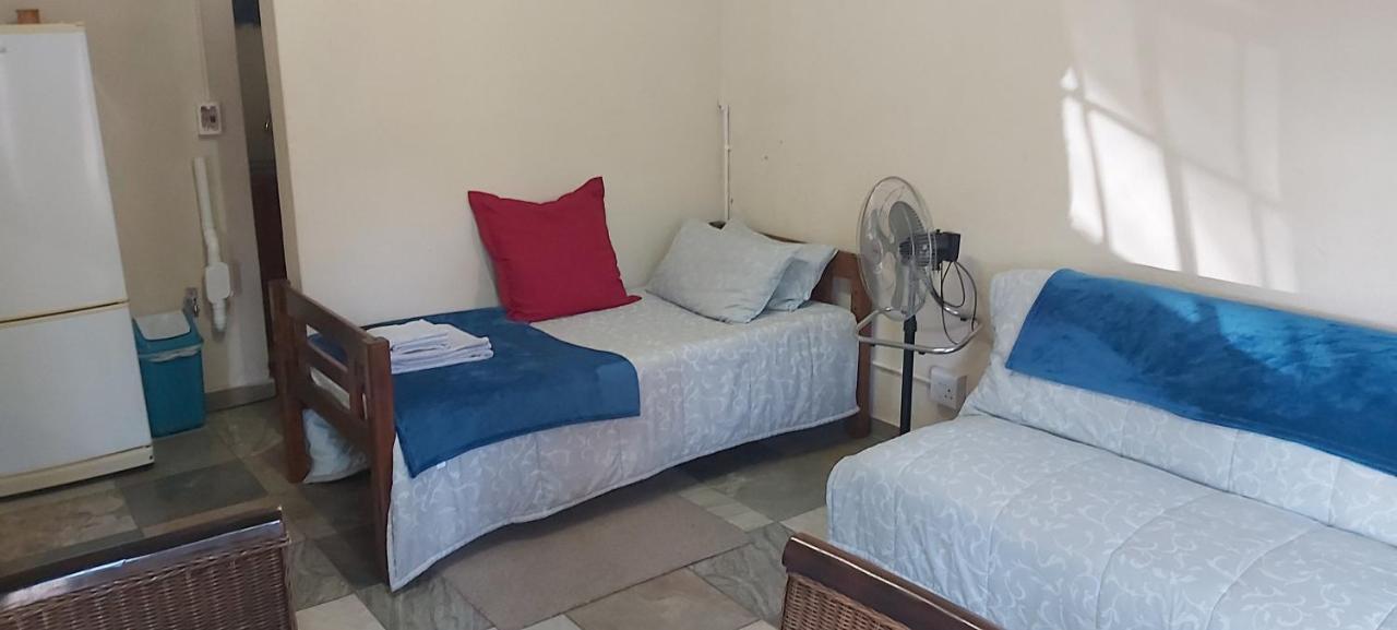 13 @ Rhinoroad Nelspruit Apartment Mbombela ภายนอก รูปภาพ