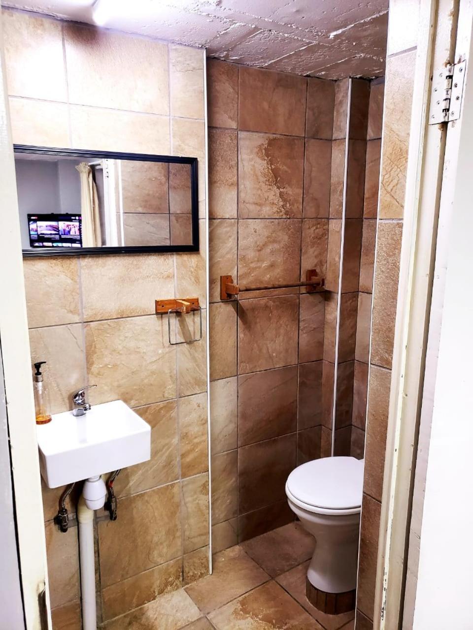 13 @ Rhinoroad Nelspruit Apartment Mbombela ภายนอก รูปภาพ